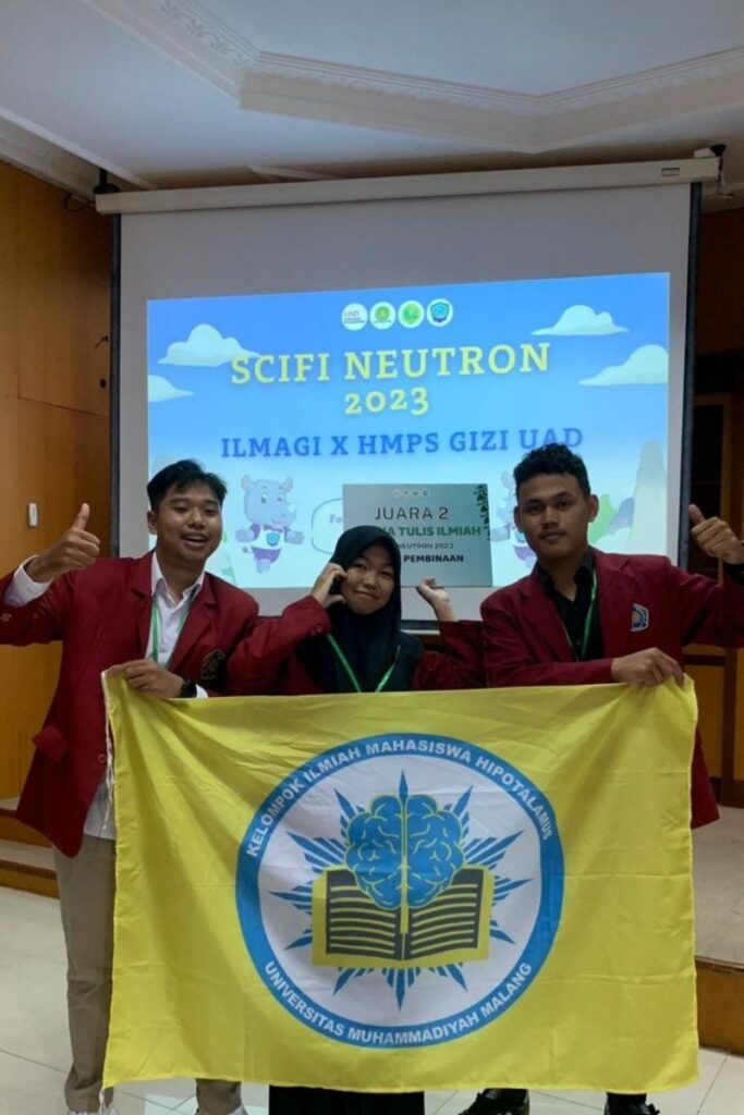 Mahasiswa S1 Keperawatan FIKES UMM Memenangkan Karya Tulis Ilmiah Nasional SCI-FI NEUTRON 2023