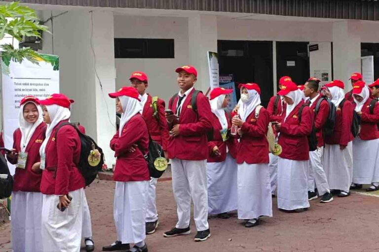 Maba FIKES UMM Digembleng Materi Nasional, Pembentukan Karakter Kebangsaan
