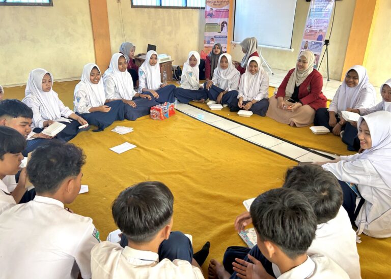 Mahasiswa Keperawatan FIKES UMM Gelar Pelatihan Kader UKS Jiwa di SMP Kabupaten Malang