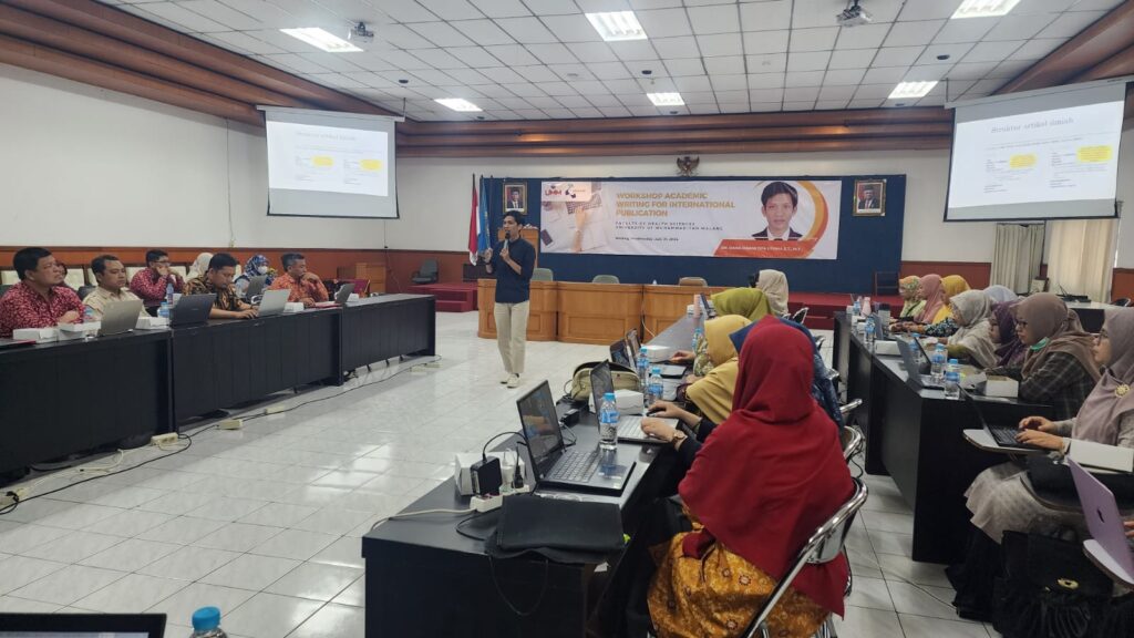 Workshop Penulisan Artikel Publikasi Internasional di FIKES UMM: Menginspirasi dan Mengembangkan Potensi Akademik