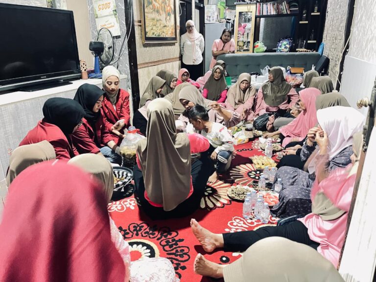 Mahasiswa Keperawatan UMM Memberikan Penyuluhan