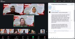 Peserta SMA Berdiskusi dalam seminar