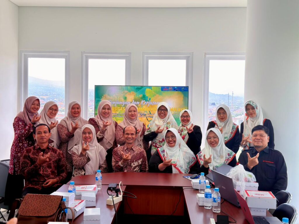 Kunjungan FIKES UMTAS di S1 Keperawatan UMM