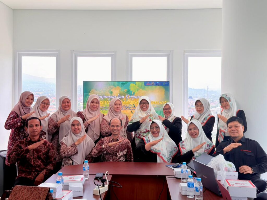 Kunjungan FIKES UMTAS di S1 Keperawatan UMM